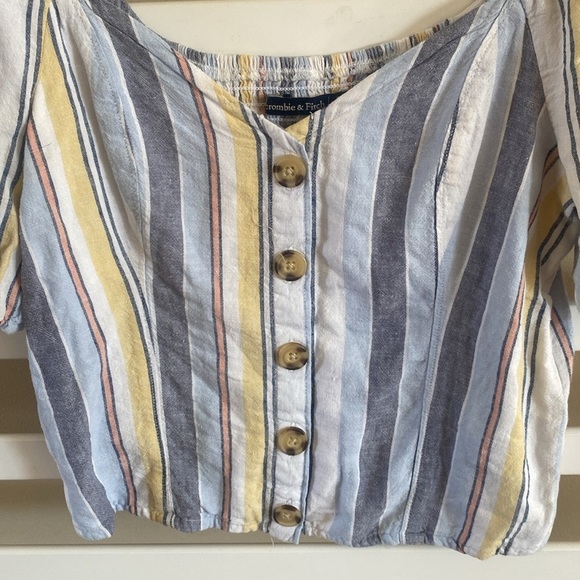 Abercrombie & Fitch Striped Puff Sleeve Button Down Size XS - Picture 6 of 12